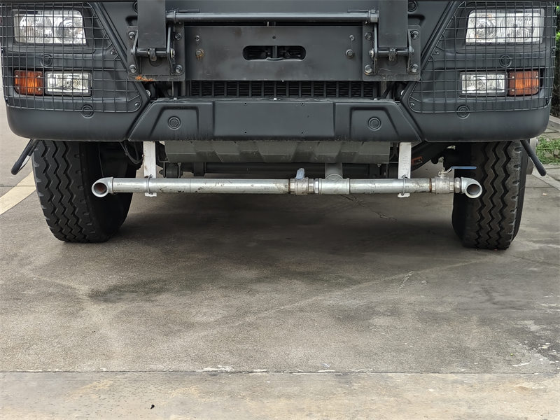 HOWO 20000L water tank truck