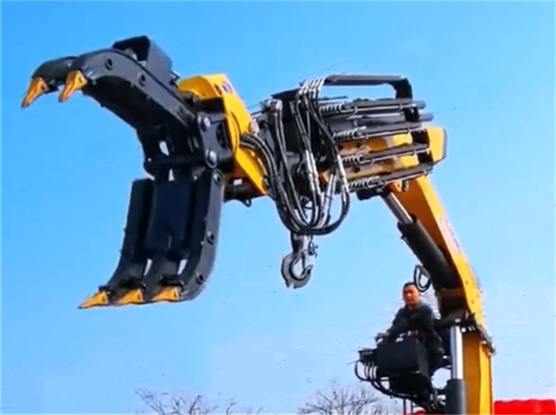 Howo dumper truck with crane