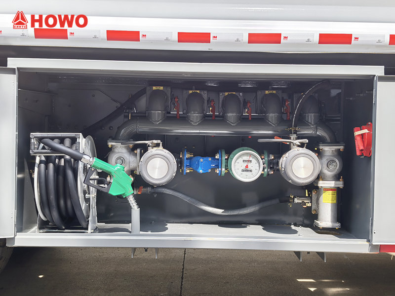HOWO 22000L oil tanker truck HOWO 22000L oil tanker truck